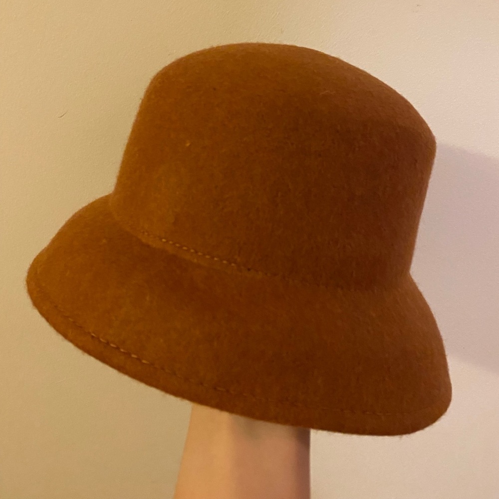 100% wool hat - Picture 3 of 3